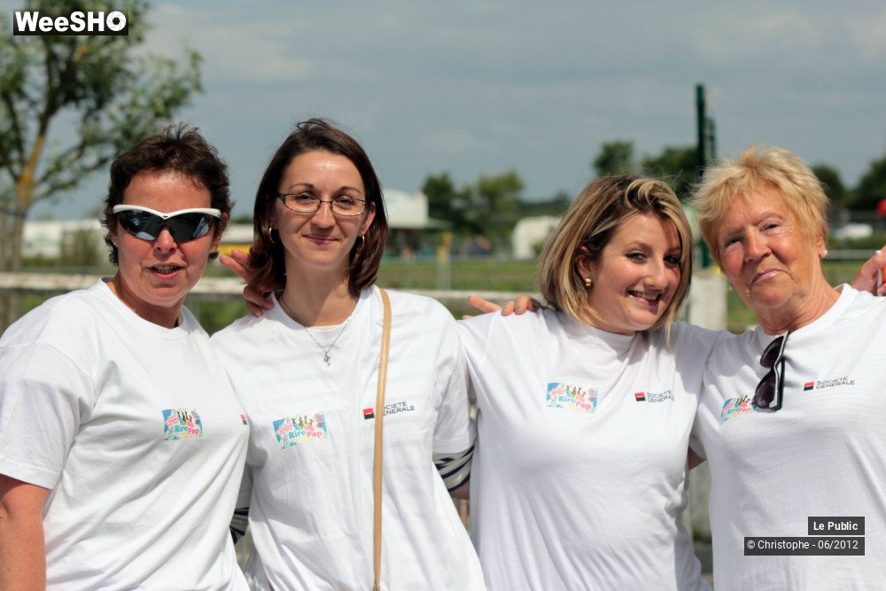 37/50 photos du spectacle Rire and Pop Ambiance