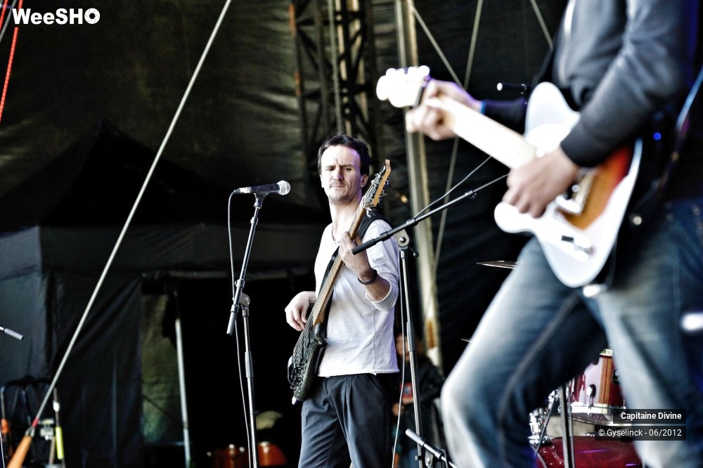 11/32 photos du spectacle Capitaine Divine