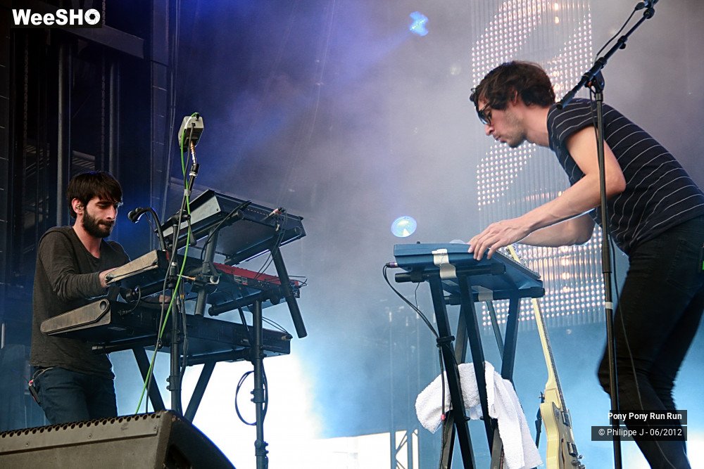 2/16 photos du spectacle Pony Pony Run Run