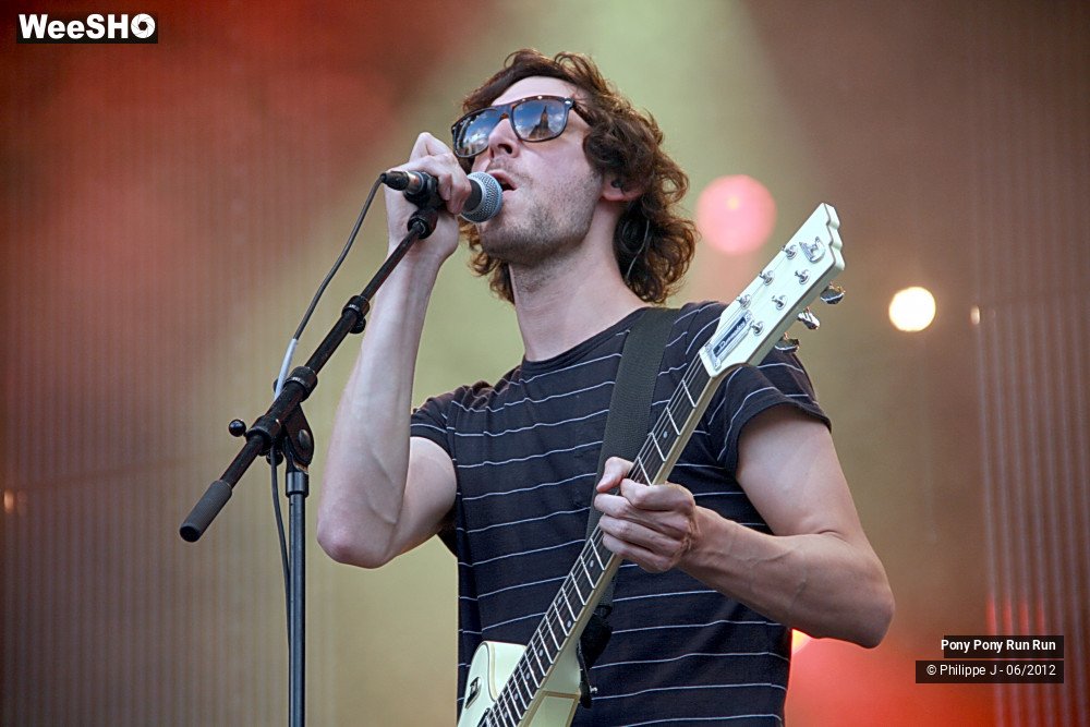 8/16 photos du spectacle Pony Pony Run Run