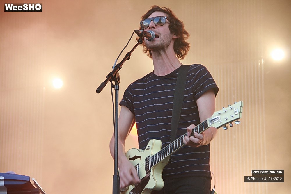 13/16 photos du spectacle Pony Pony Run Run