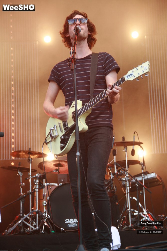 14/16 photos du spectacle Pony Pony Run Run