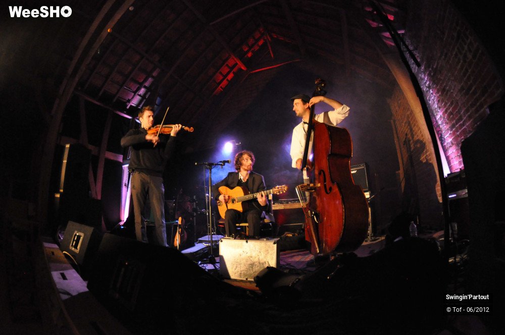 15/28 photos du spectacle Swingin'Partout