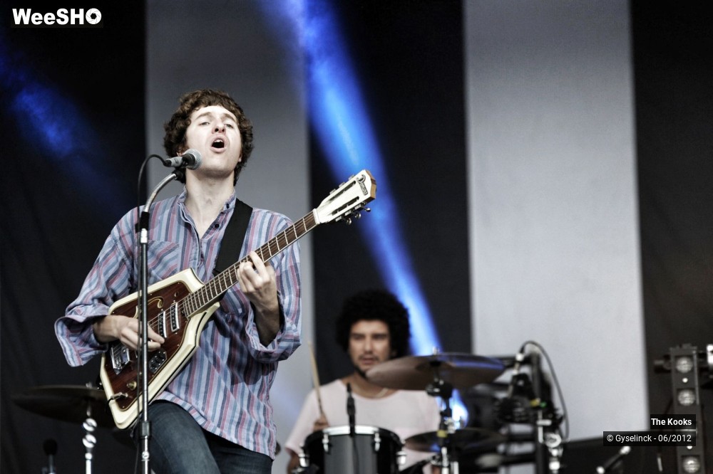 1/16 photos du spectacle The Kooks