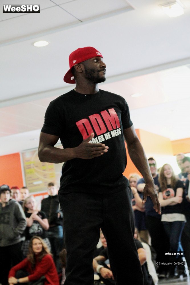 13/13 photos du spectacle Drôles de Mecs