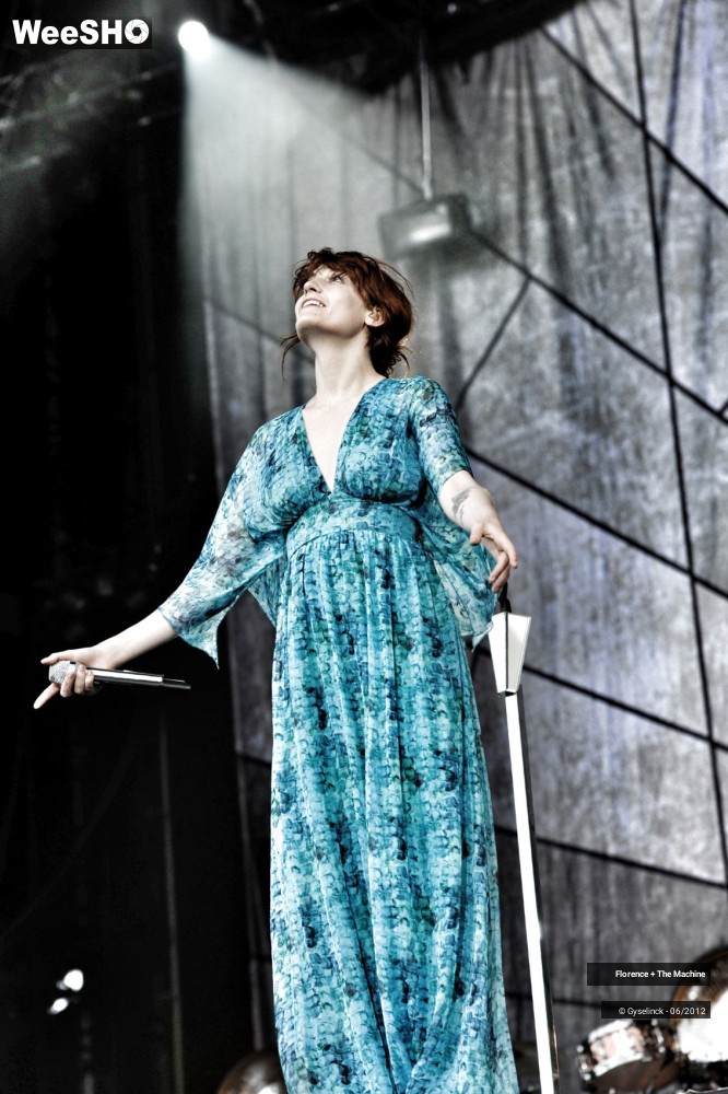 25/31 photos du spectacle Florence + The Machine