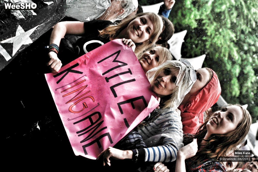 2/18 photos du spectacle Miles Kane