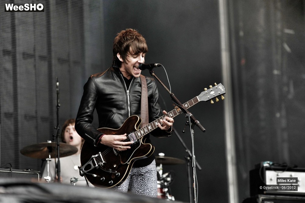 4/18 photos du spectacle Miles Kane
