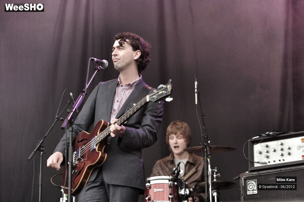 6/18 photos du spectacle Miles Kane