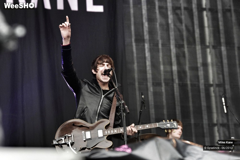 8/18 photos du spectacle Miles Kane