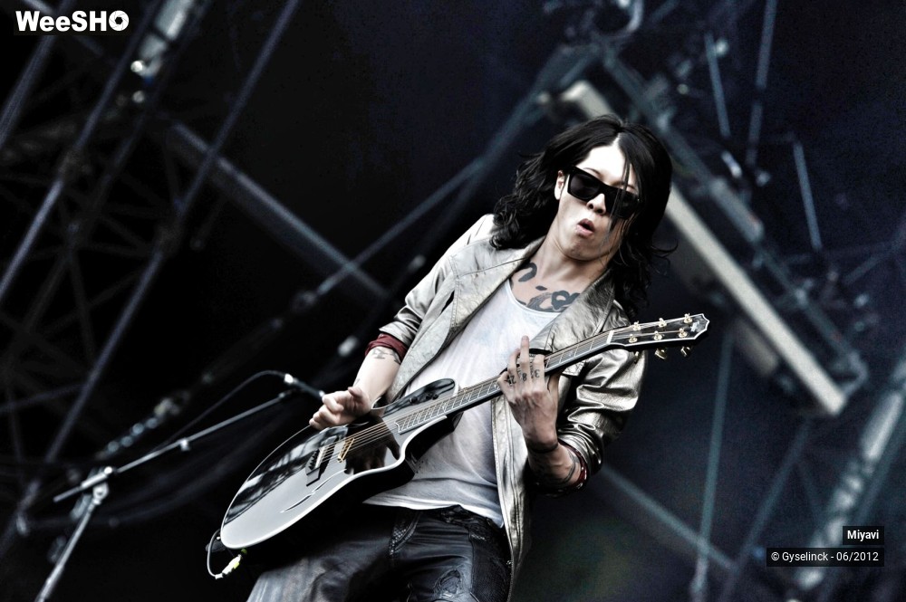 21/22 photos du spectacle Miyavi