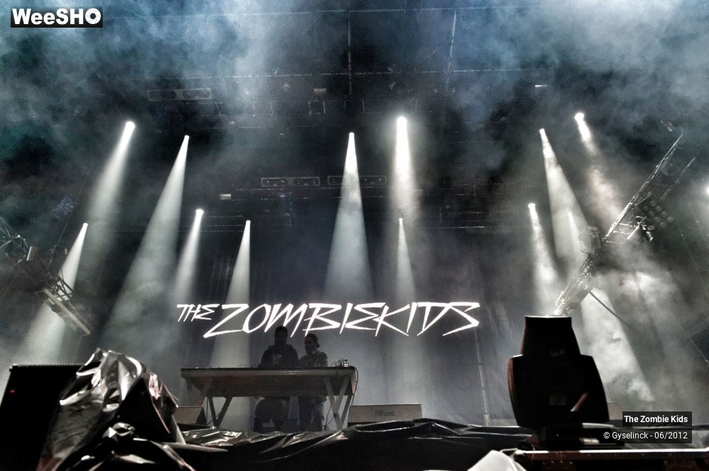 8/22 photos du spectacle The Zombie Kids