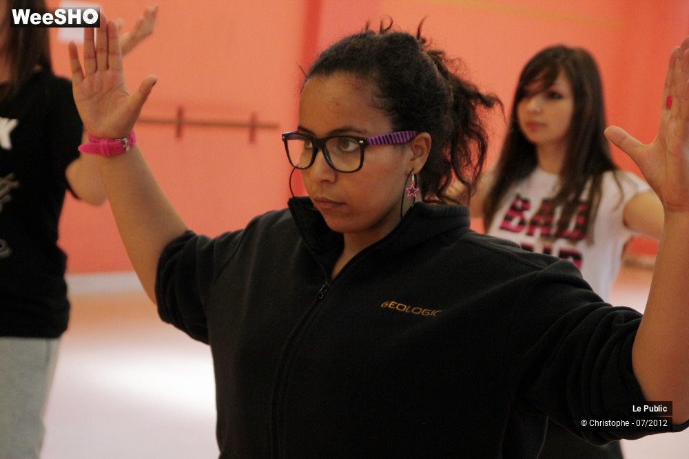 7/50 photos du spectacle stage de danse - call 911