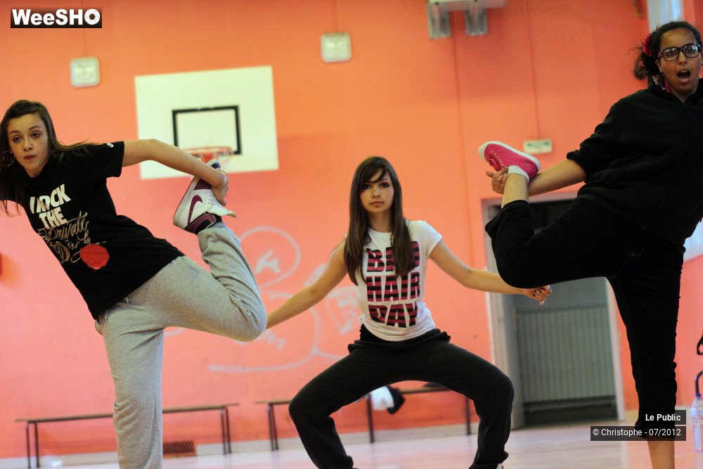 19/50 photos du spectacle stage de danse - call 911