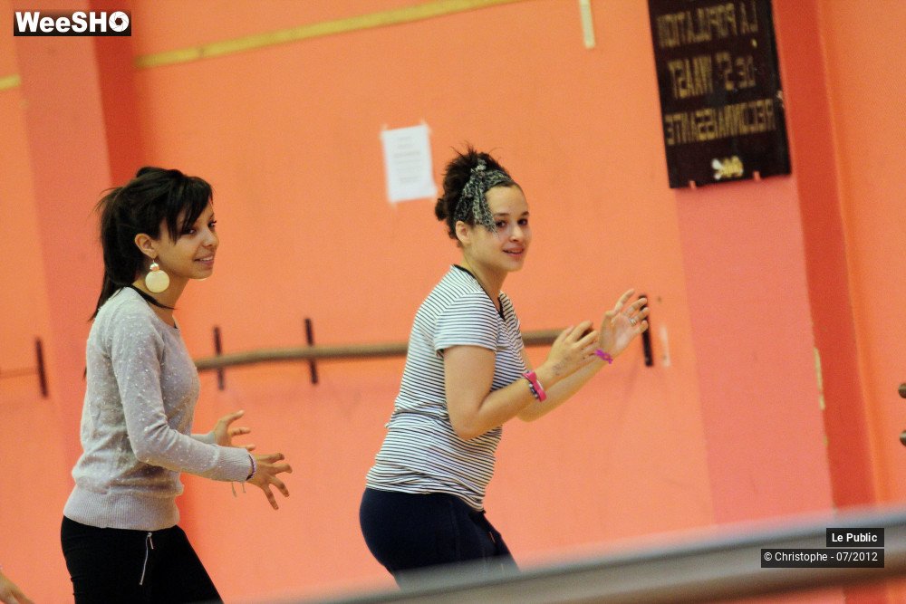 23/50 photos du spectacle stage de danse - call 911