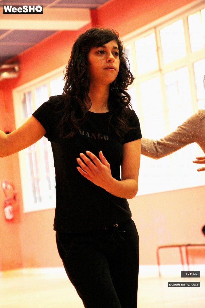 39/50 photos du spectacle stage de danse - call 911