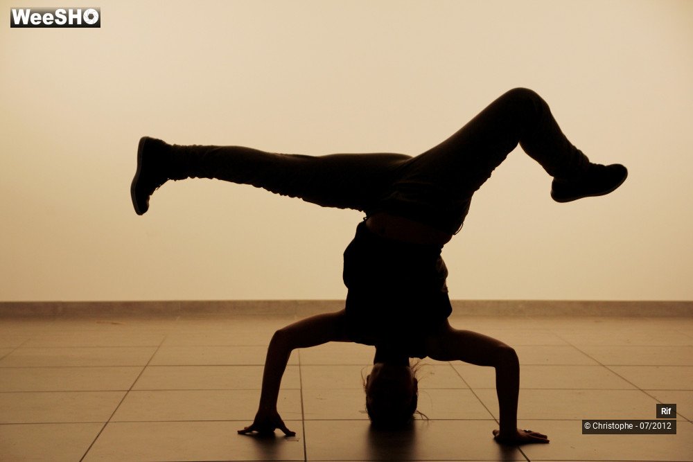 11/50 photos du spectacle Roots & Routes Summerschool 2