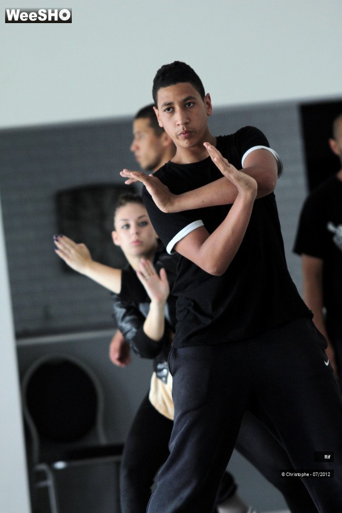 34/50 photos du spectacle Roots & Routes Summerschool 2