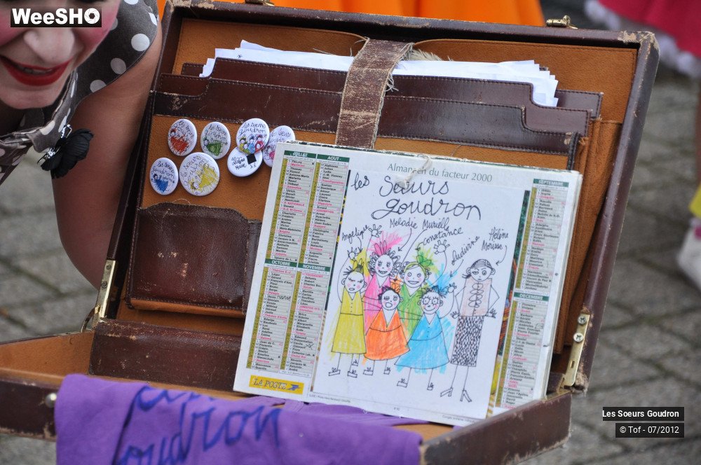 4/50 photos du spectacle Les Soeurs Goudron