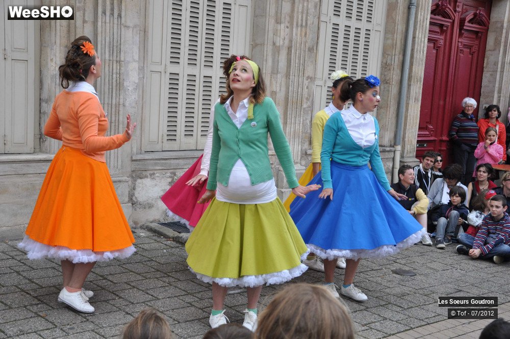 7/50 photos du spectacle Les Soeurs Goudron