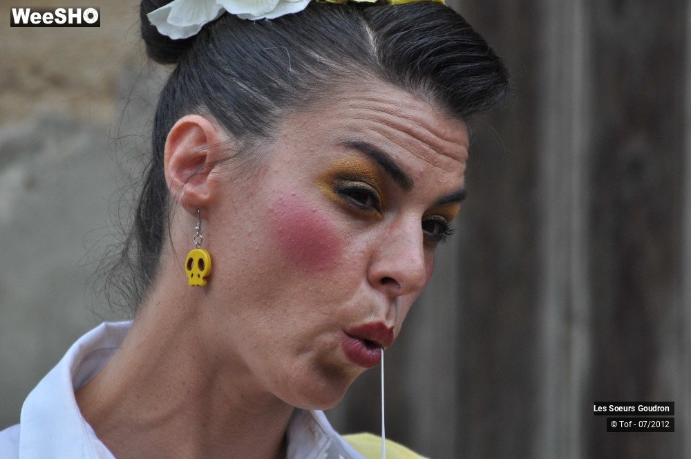 15/50 photos du spectacle Les Soeurs Goudron