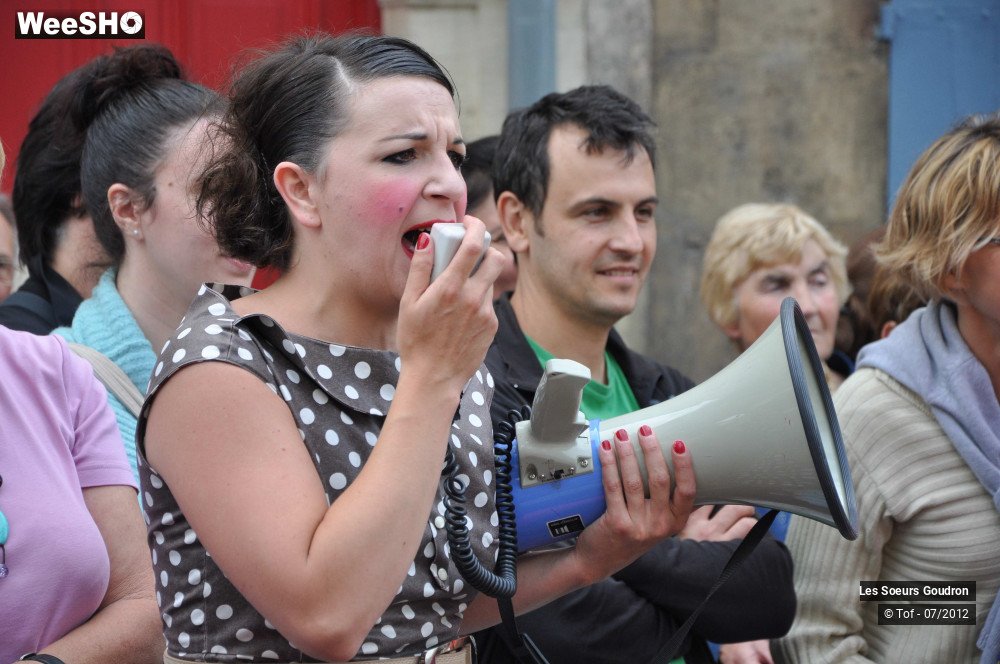 18/50 photos du spectacle Les Soeurs Goudron