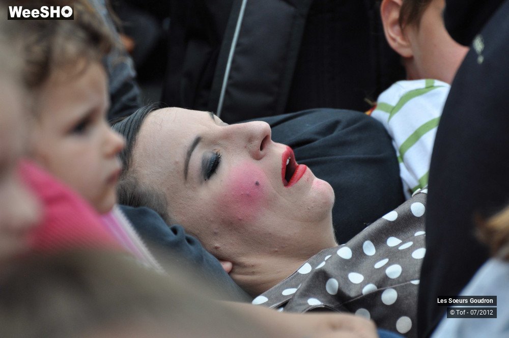 20/50 photos du spectacle Les Soeurs Goudron