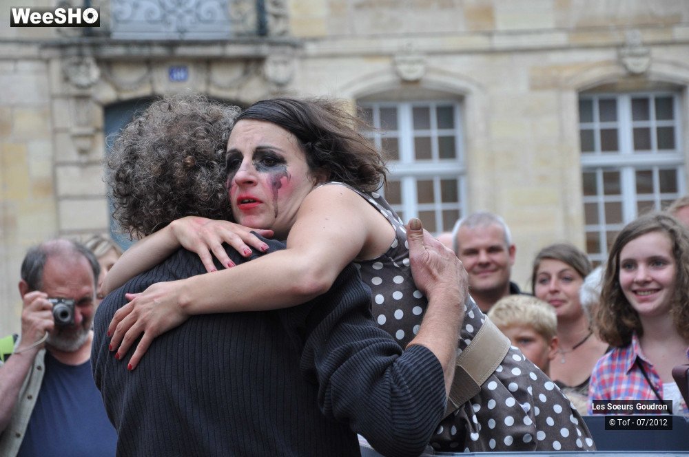 23/50 photos du spectacle Les Soeurs Goudron