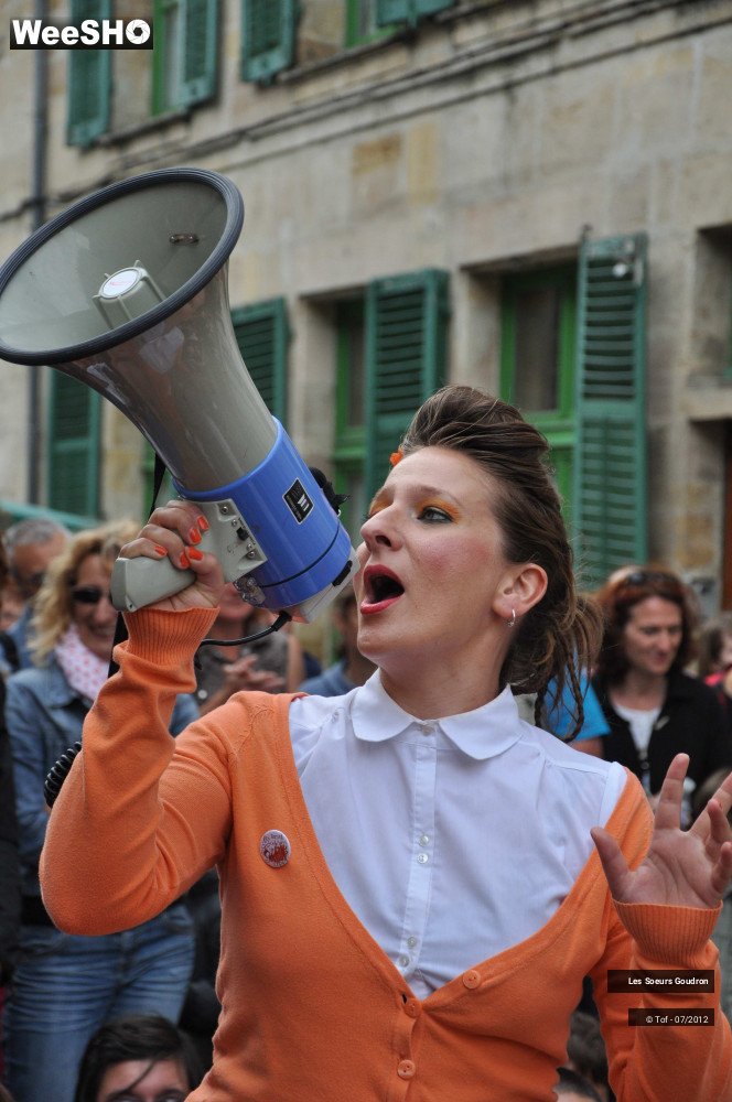 45/50 photos du spectacle Les Soeurs Goudron