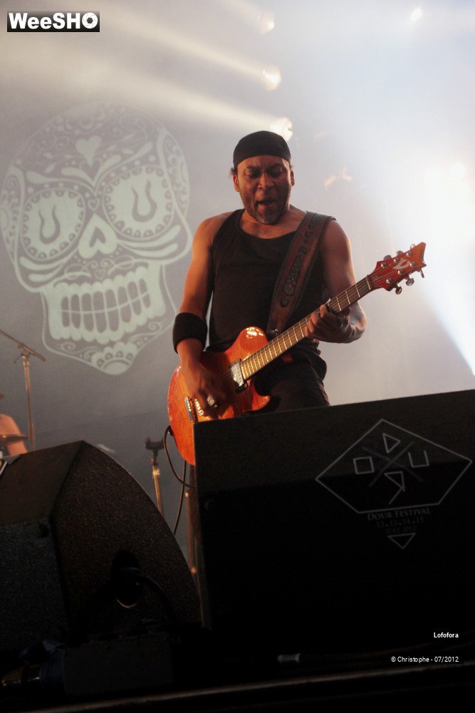 17/21 photos du spectacle Lofofora