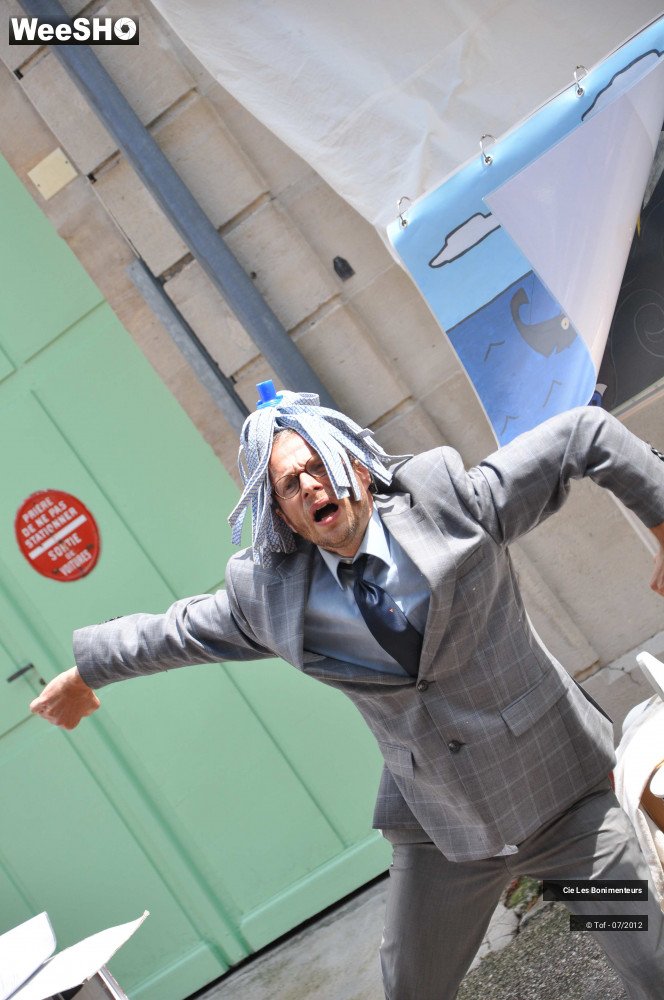 37/48 photos du spectacle L'Odyssée pour les Nuls