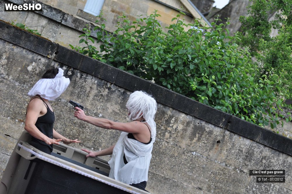 2/39 photos du spectacle Roméo dans la baignoire