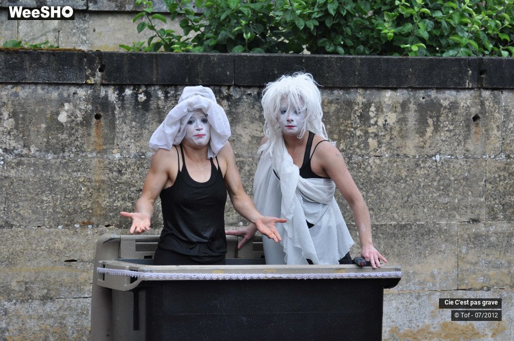 26/39 photos du spectacle Roméo dans la baignoire