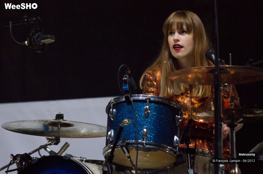 2/10 photos du spectacle Metronomy