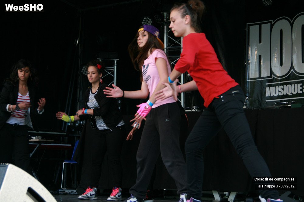 2/27 photos du spectacle Restitution danse