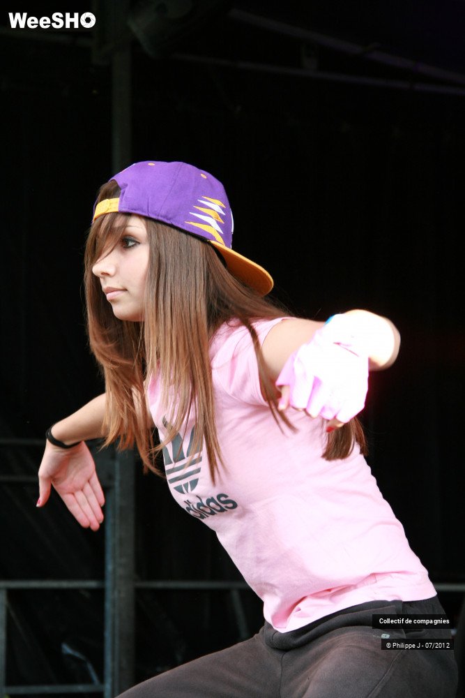 18/27 photos du spectacle Restitution danse