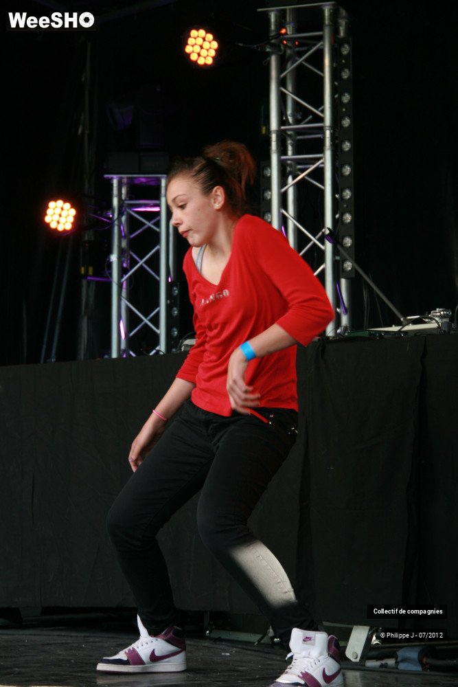 22/27 photos du spectacle Restitution danse