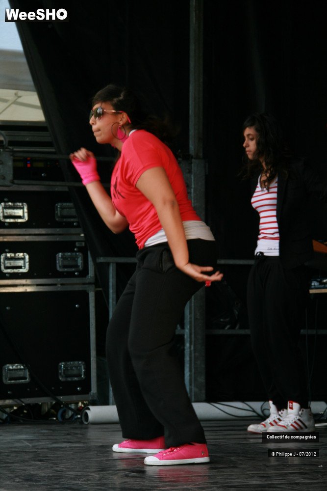 23/27 photos du spectacle Restitution danse