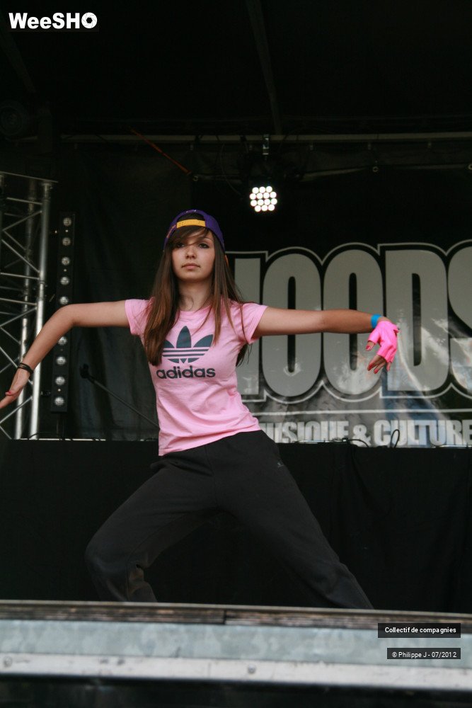 26/27 photos du spectacle Restitution danse