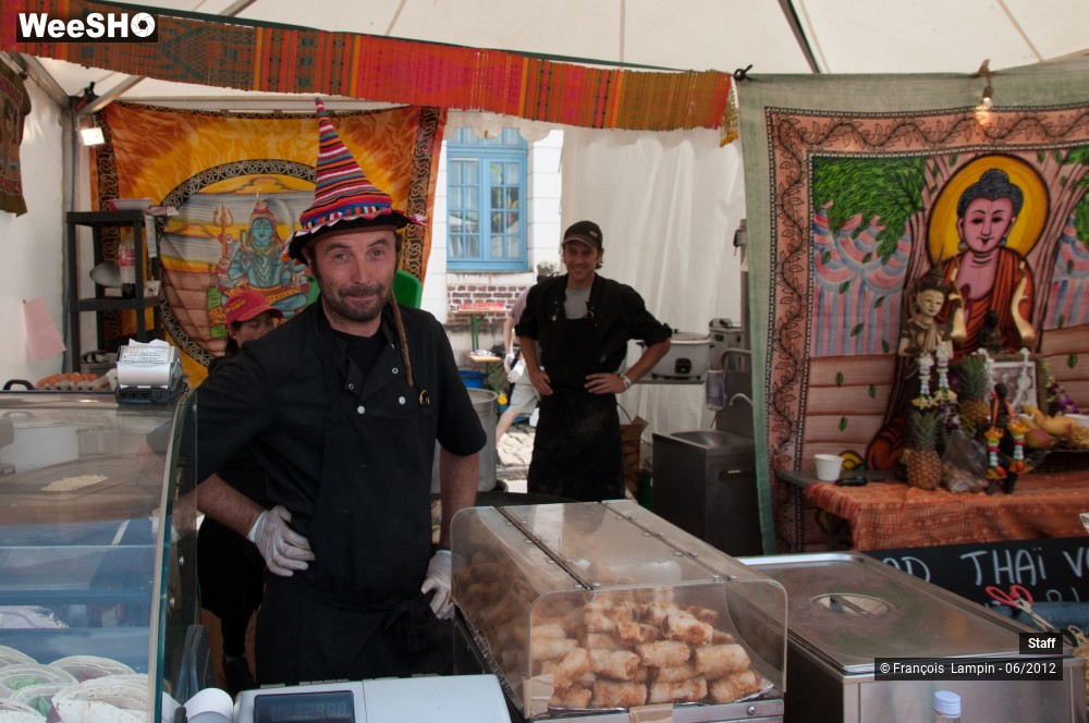 18/39 photos du spectacle Mainsquare Staff