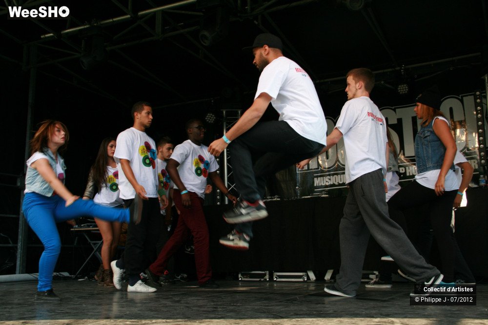 10/39 photos du spectacle Restitution danse 2