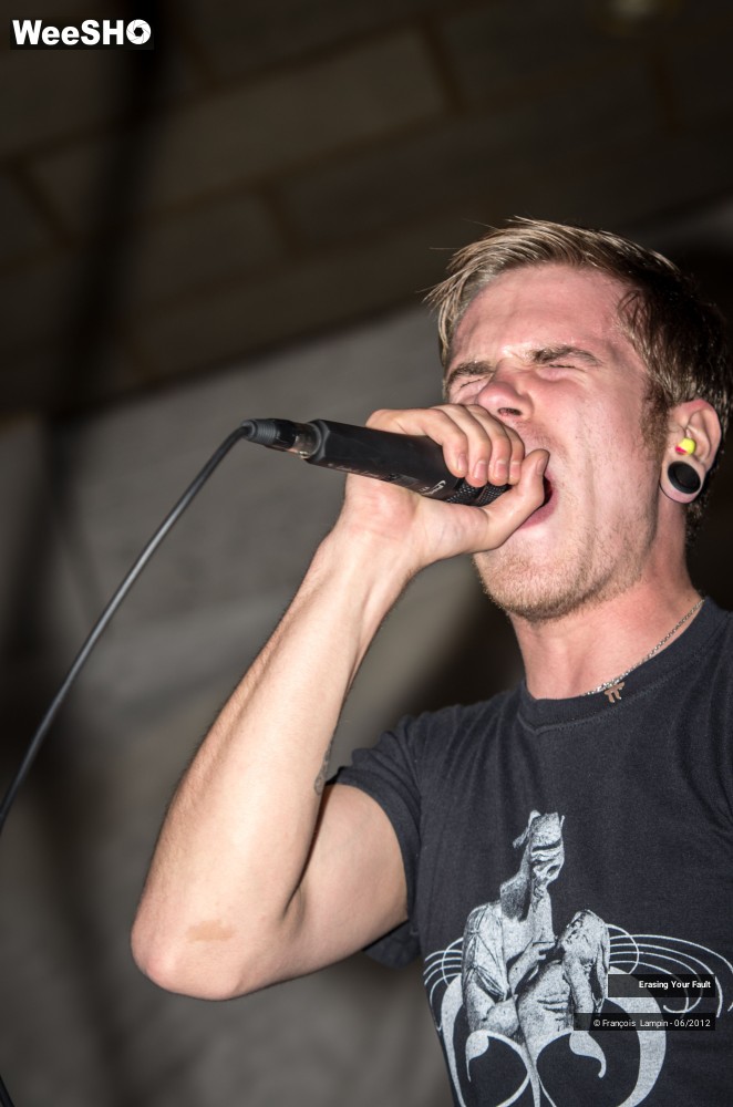 17/23 photos du spectacle Erasing Your Fault