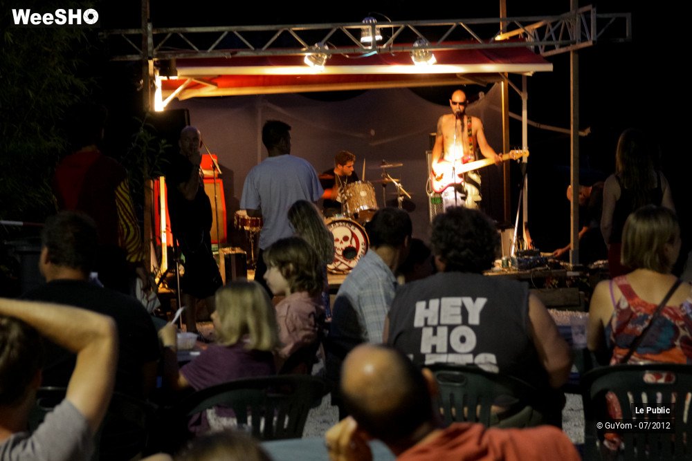 14/22 photos du spectacle Ambiance Brassens Not Dead