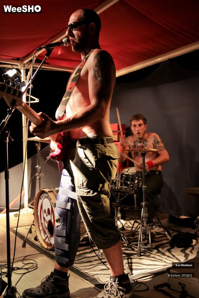 16/21 photos du spectacle Iron Monkeys