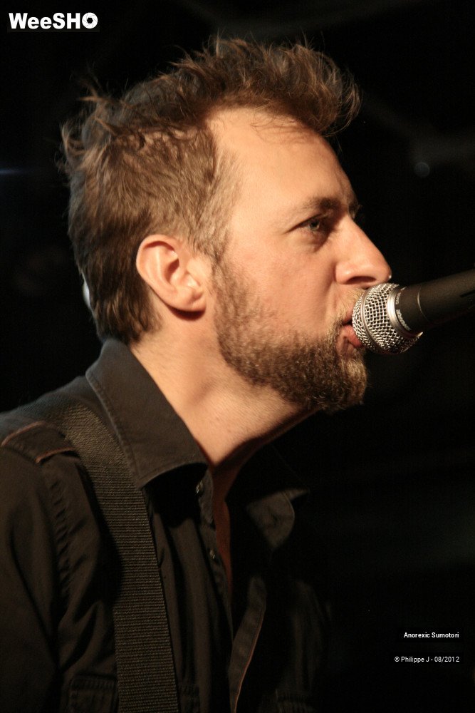 13/16 photos du spectacle Anorexic Sumotori