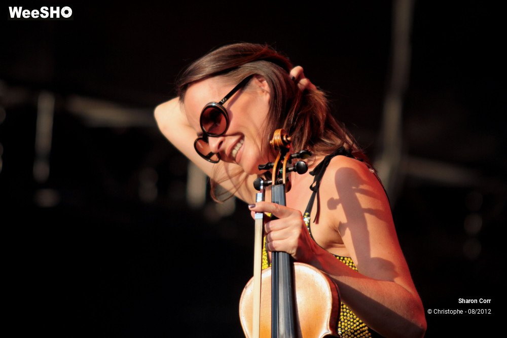 6/37 photos du spectacle Sharon Corr