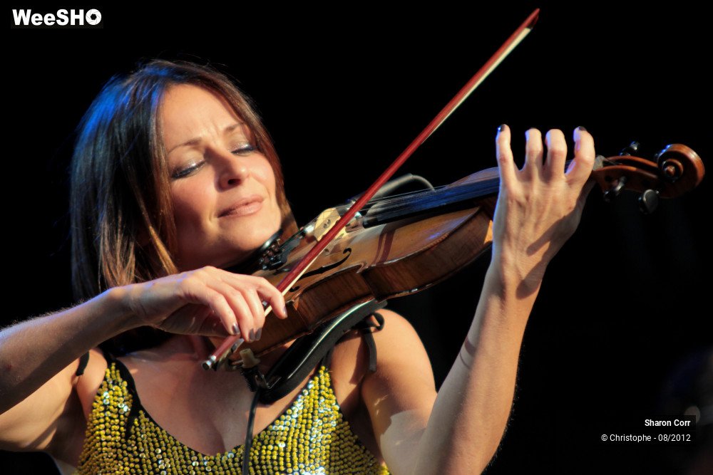 7/37 photos du spectacle Sharon Corr