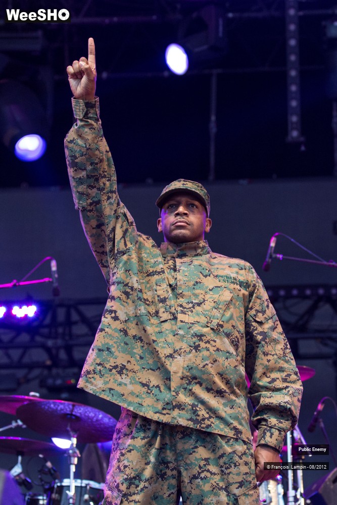 39/43 photos du spectacle Public Enemy