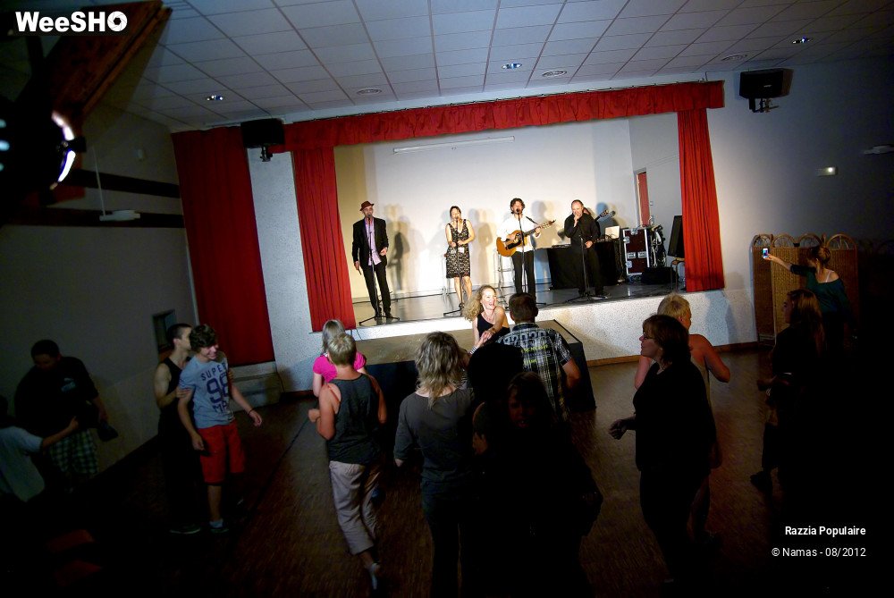 8/39 photos du spectacle Razzia Populaire et ses invités