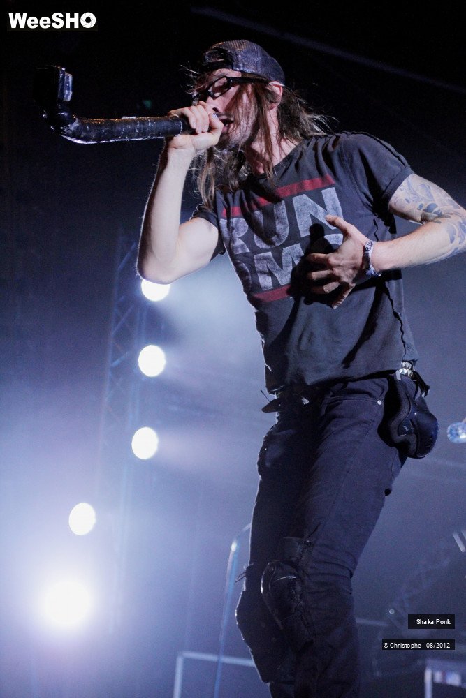 49/50 photos du spectacle Shaka Ponk